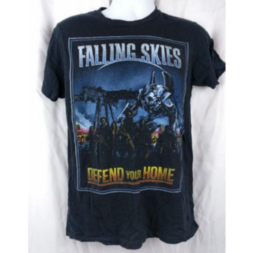 Falling Skies Graphic Tee Hot Topic